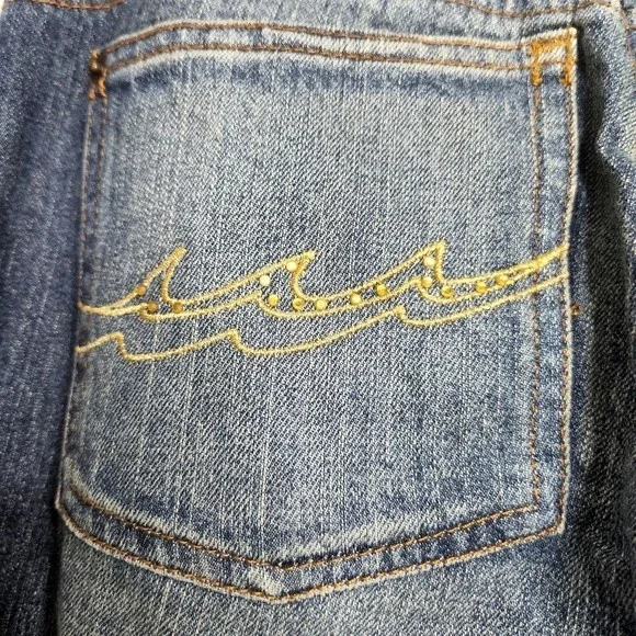 Cache Embellished Beaded Jeans - Picture 13 of 15